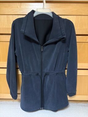 LULULEMON ATHLETICA Softstreme Cinch-Waist Jacket Size 4 Black
